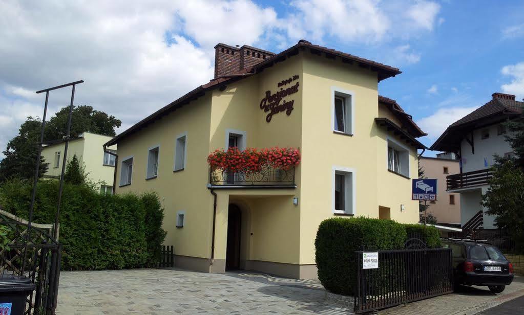 Pensjonat U Janiny Boleslawiec Boleslawiec  Bagian luar foto